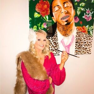 RETROFETE Gabrielle Robe Dress in Hot Pink - Medium.